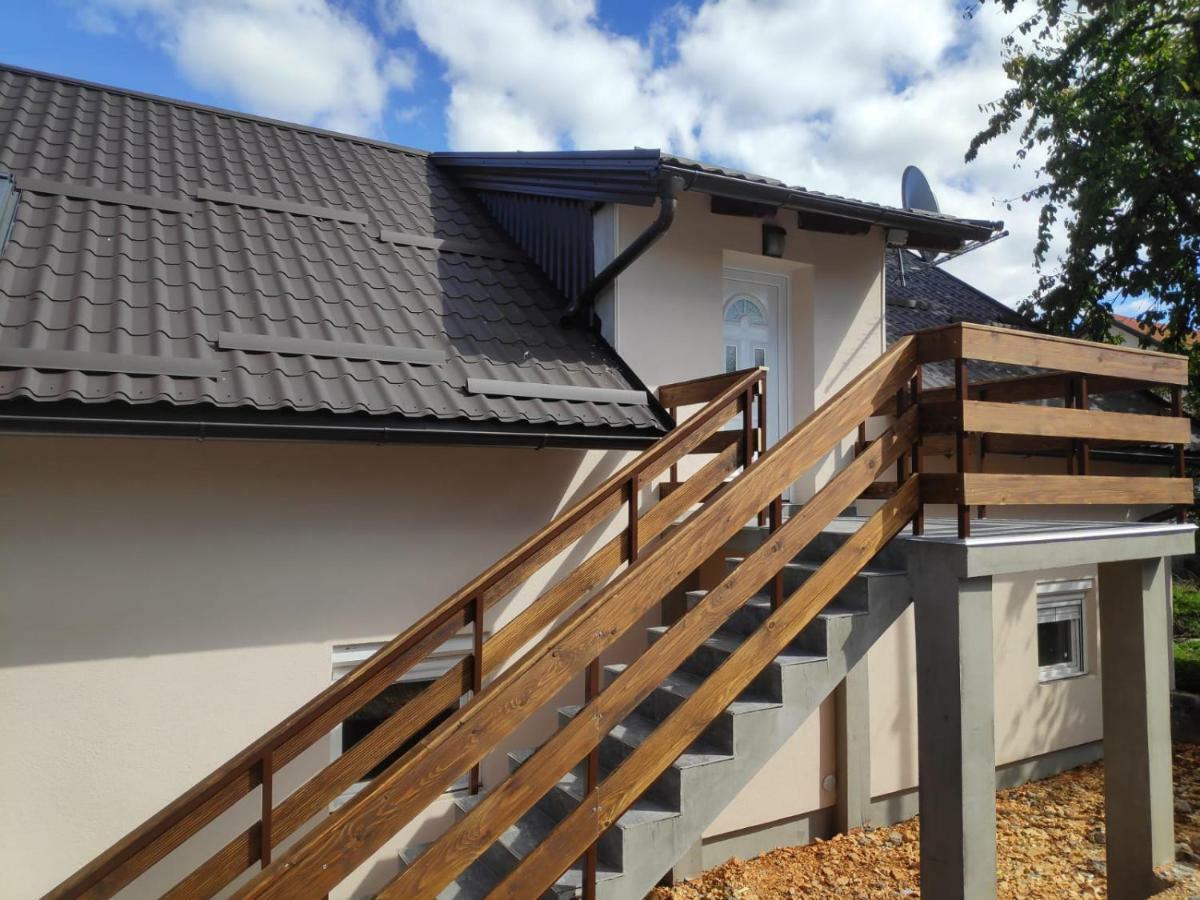 Tesla Coil Apartments Gospić Εξωτερικό φωτογραφία