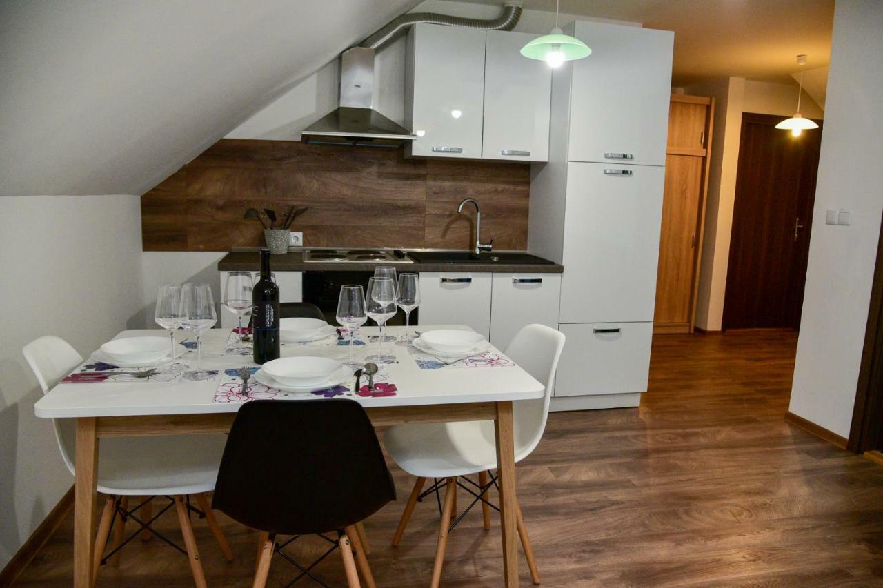Tesla Coil Apartments Gospić Εξωτερικό φωτογραφία