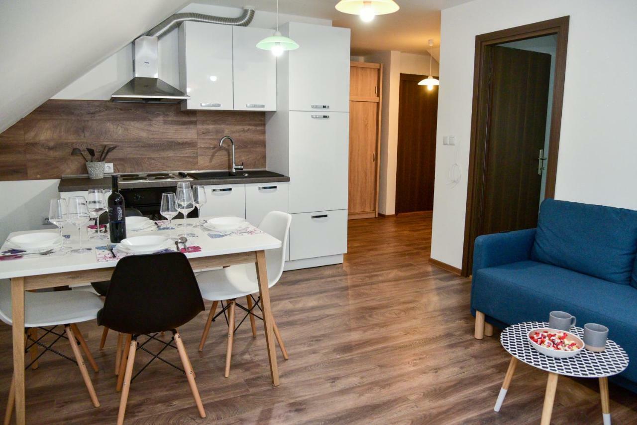 Tesla Coil Apartments Gospić Εξωτερικό φωτογραφία