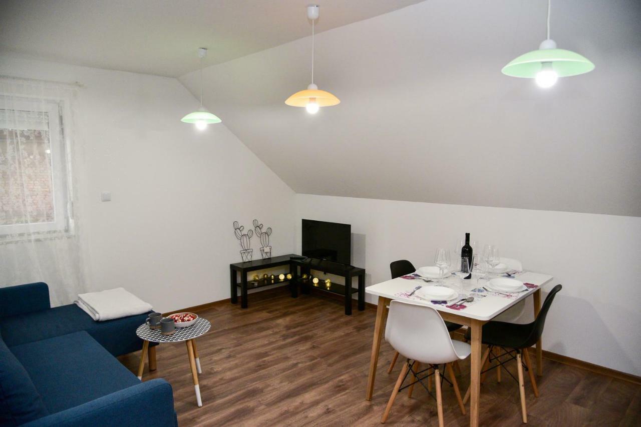 Tesla Coil Apartments Gospić Εξωτερικό φωτογραφία